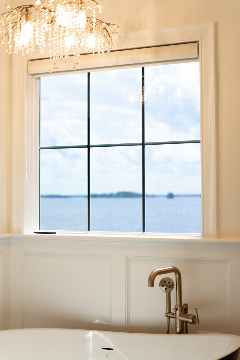 bathroom-remodel-elegant-pendant-lighting-above-bath
