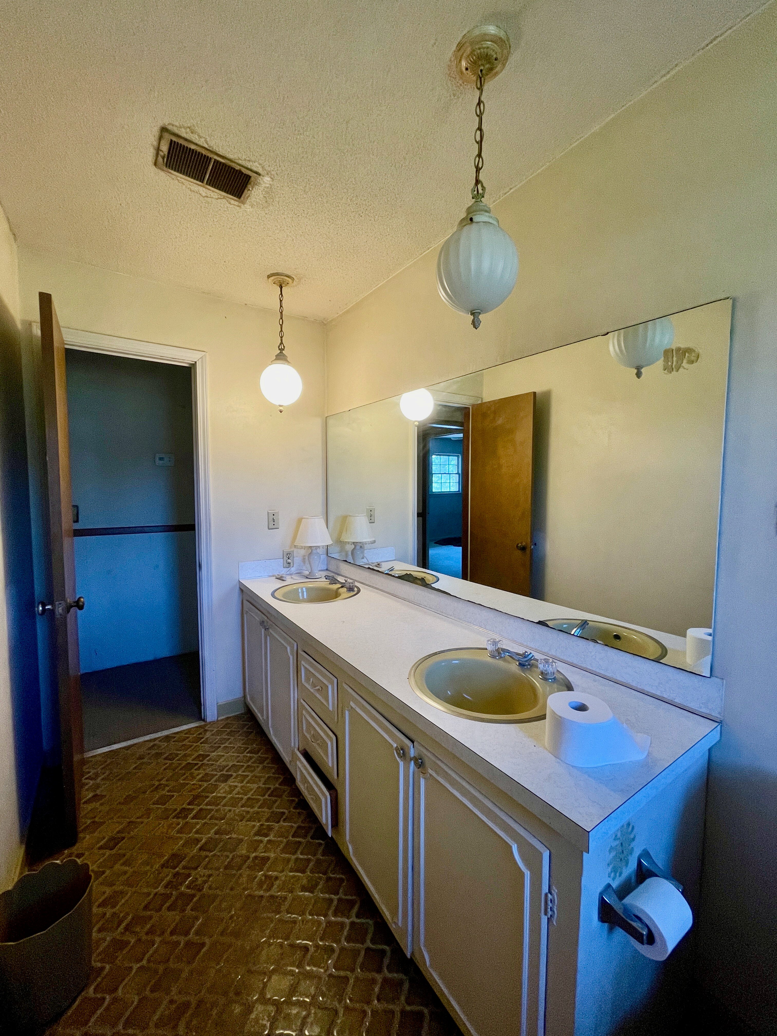 before full bath